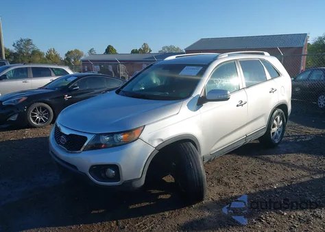 2011 Kia Sorento Lx z USA, uszkodzony, nr VIN 5XYKT3A12BG075112
